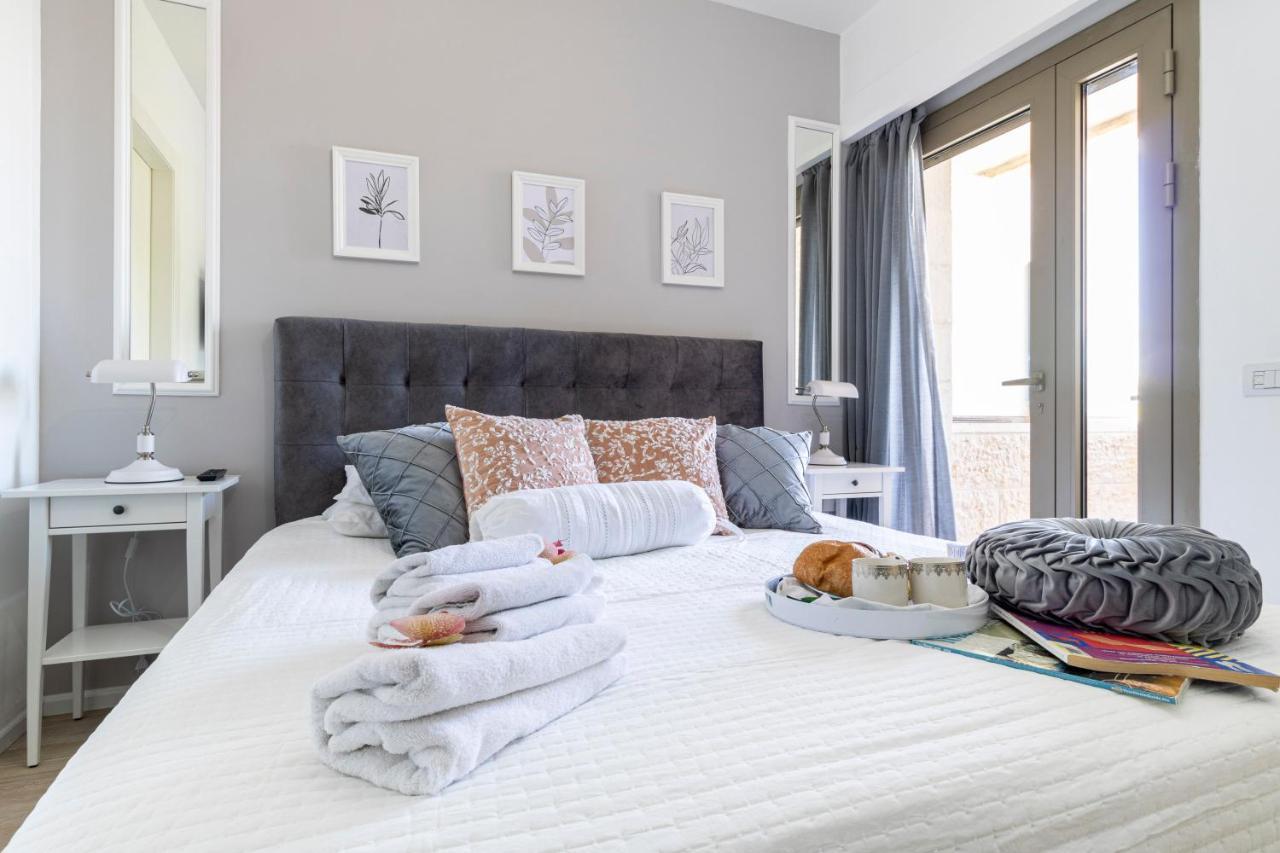 Luxury Three-Bedroom/Terrace Over Old City View Jeruzalem Buitenkant foto