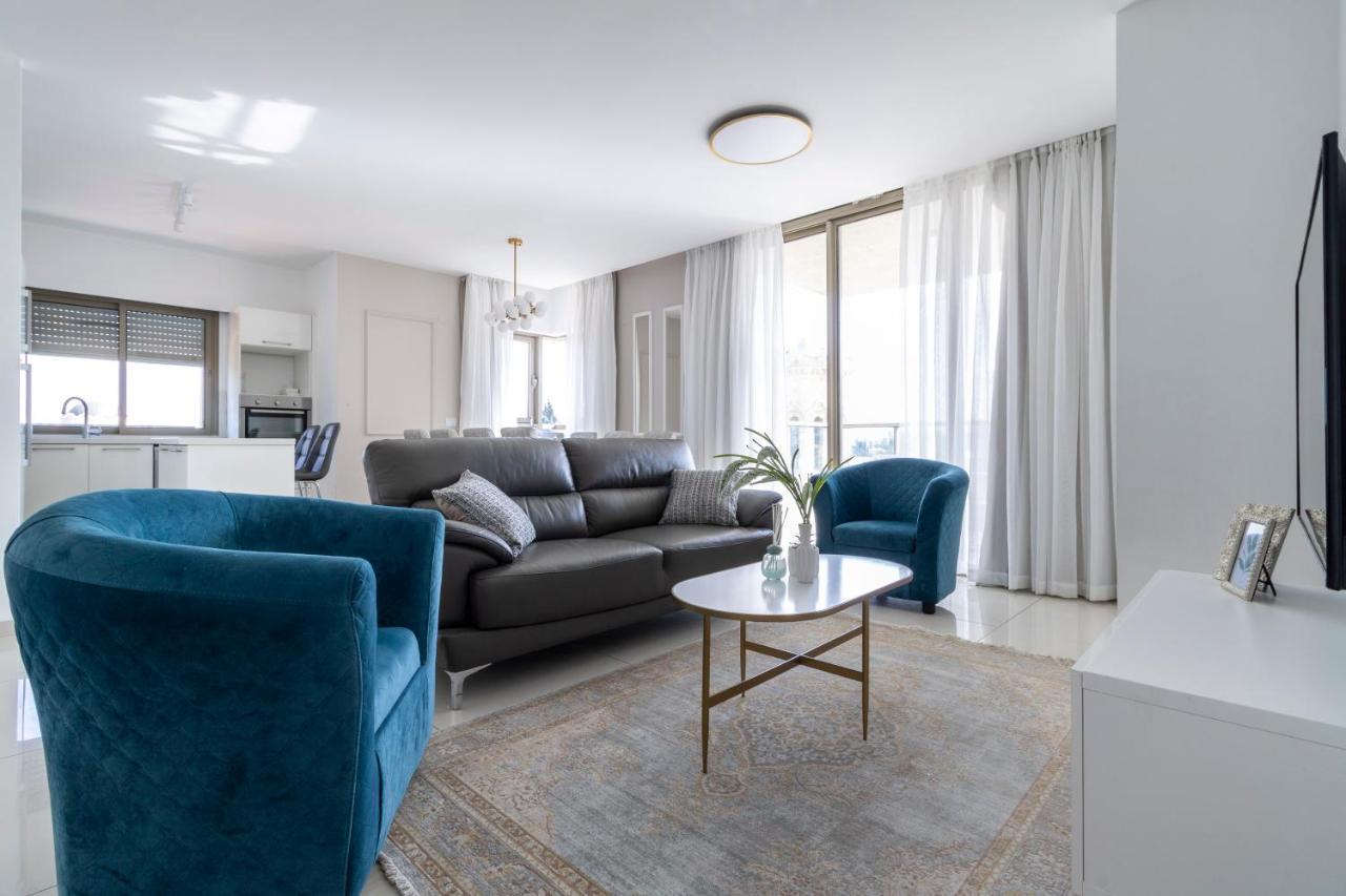 Luxury Three-Bedroom/Terrace Over Old City View Jeruzalem Buitenkant foto