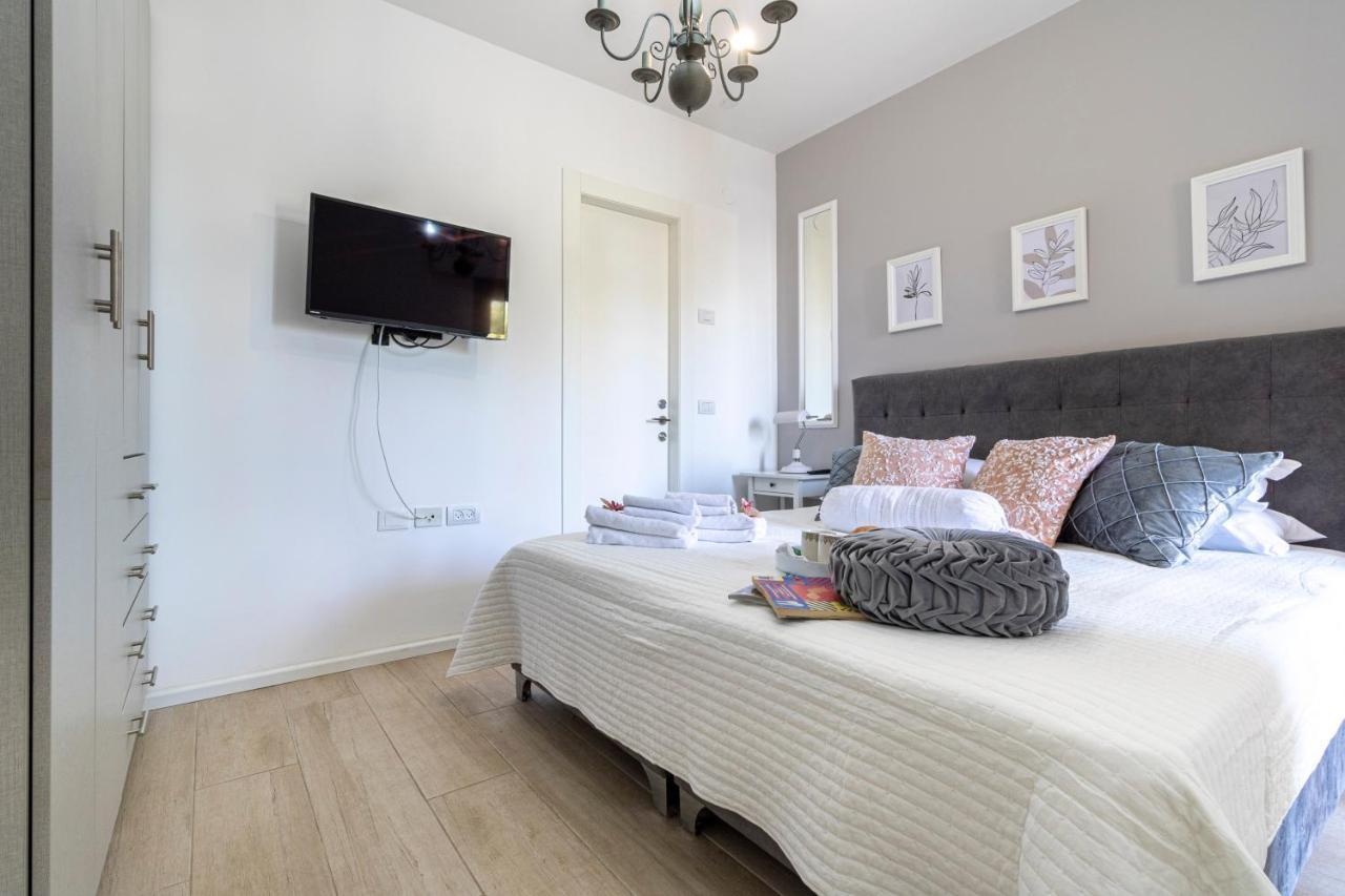 Luxury Three-Bedroom/Terrace Over Old City View Jeruzalem Buitenkant foto