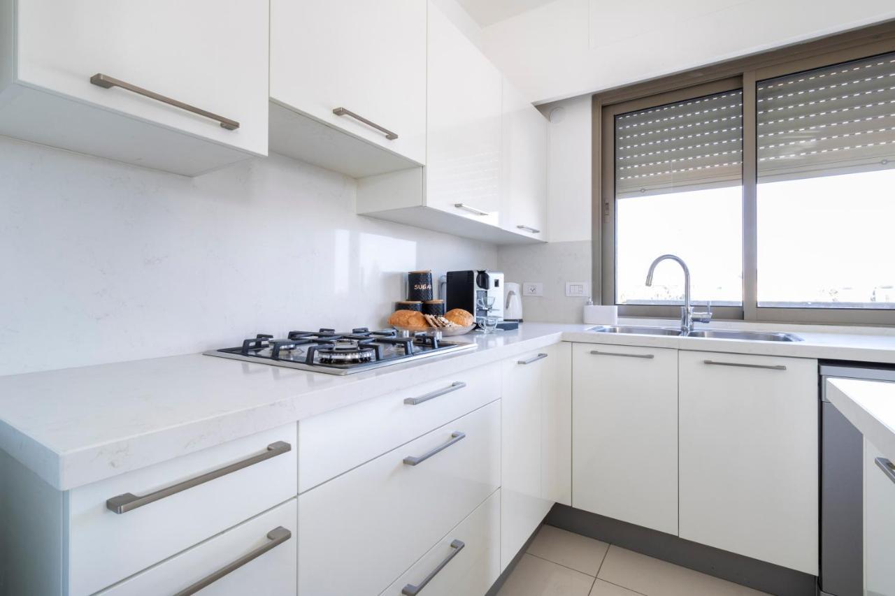 Luxury Three-Bedroom/Terrace Over Old City View Jeruzalem Buitenkant foto